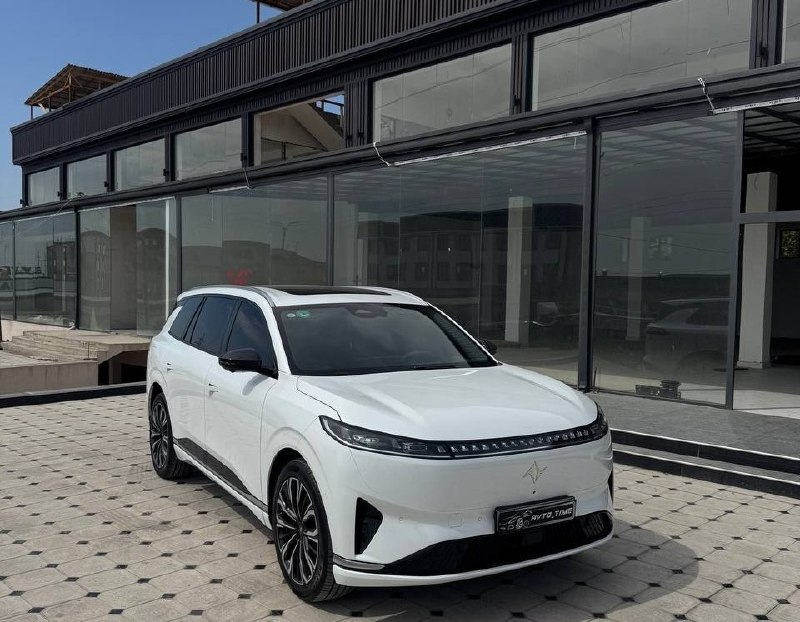 Dongfeng eπ008 7 ўриндиқли