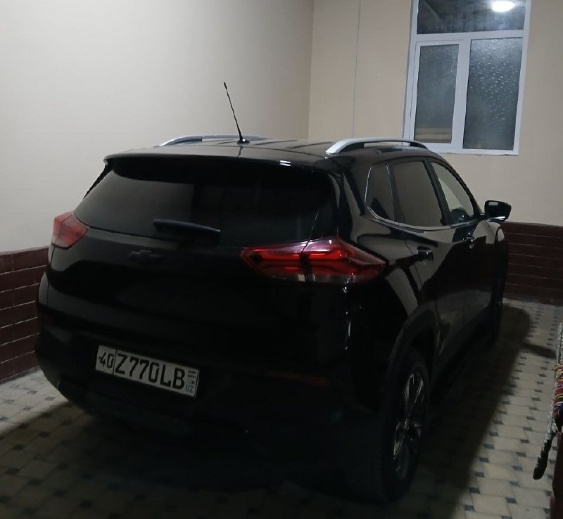 Tracker Premier — 1