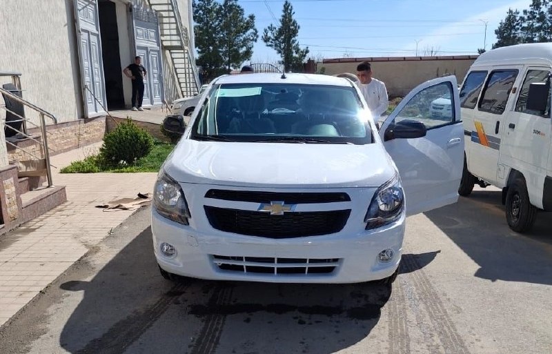 Chevrolet Cobalt GX- AT Midnight MCM