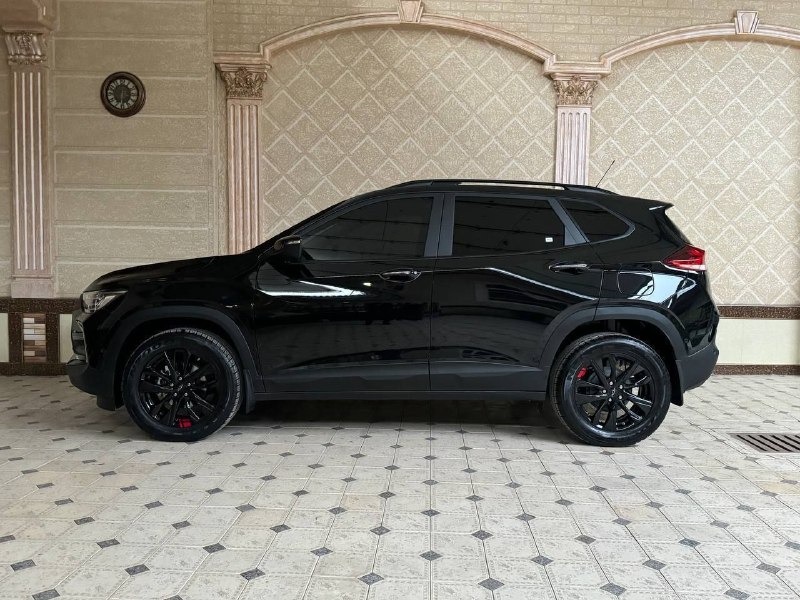 Tracker 2 Premier Plus Turbo — 1