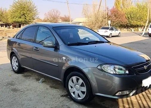 Chevrolet Gentra 2-позиция